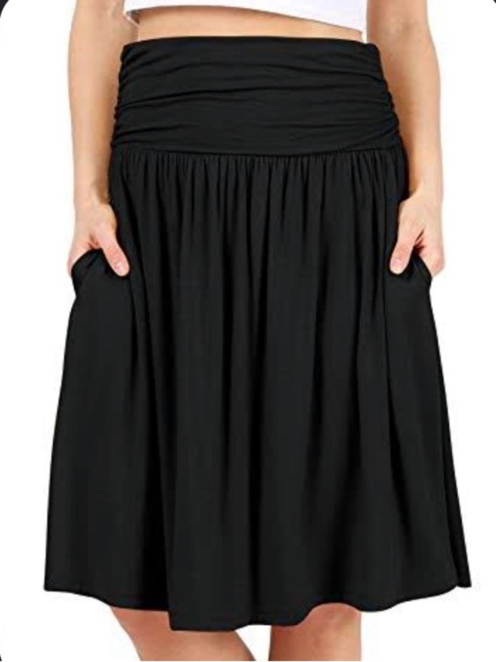 SIMLU 🆕 black skirt. With pockets. Wide waistband, with stretch. Size 2 xl